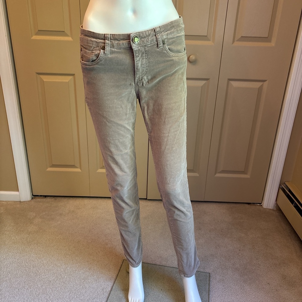 KUT FEOM THE KLOTH corduroy jeans